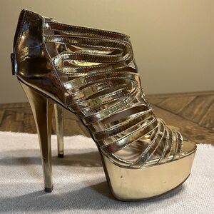 Chinease laundry gold heels